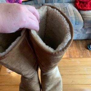 Ugg boots tall